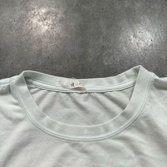 Under Armour HeatGear Loose Fit Workout Tee Big Logo Womens Size Large - Picture 7 of 16